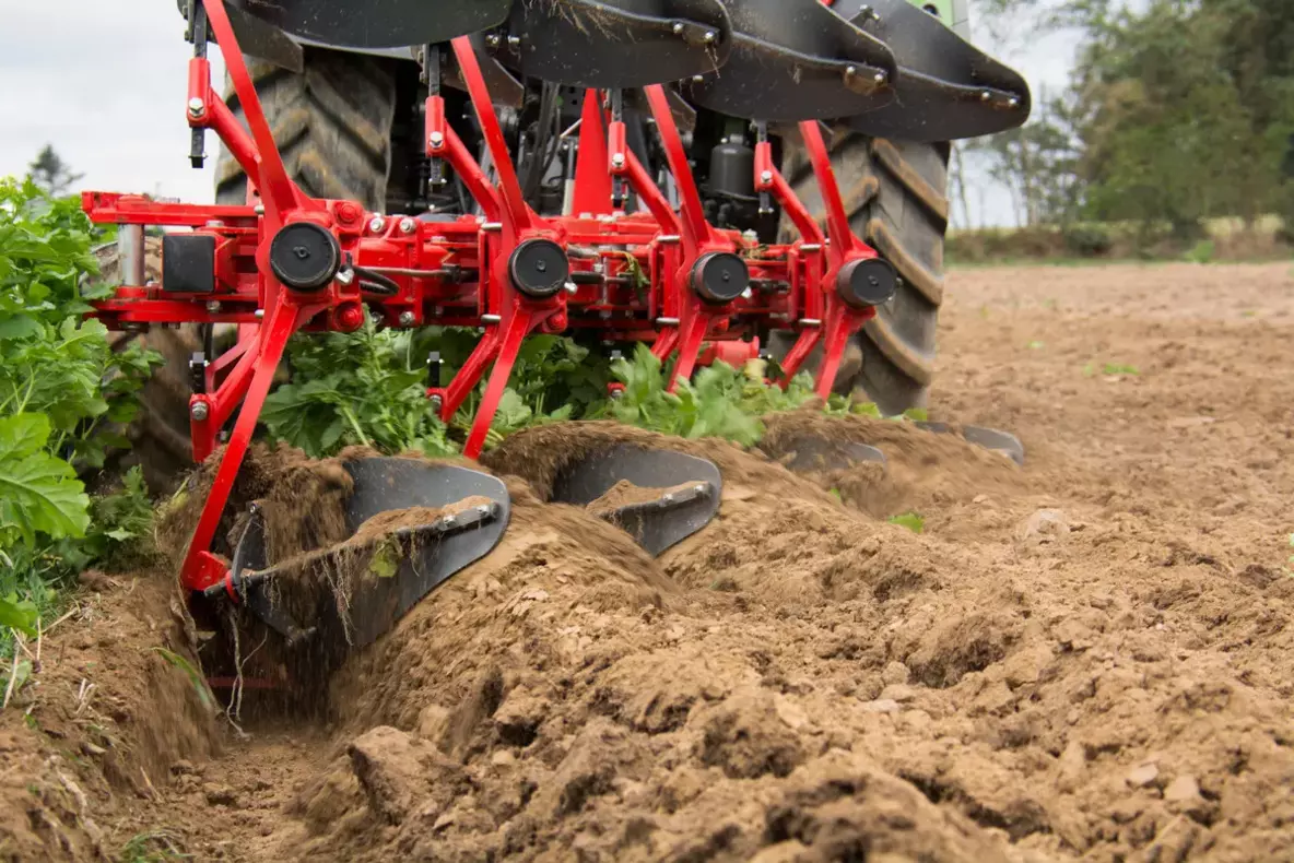 Способы борьбы с уплотнением почвы | Статьи «ЭкоНива»