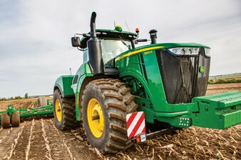 Трактор John Deere  9520R