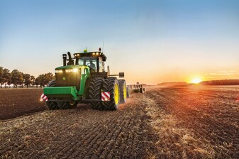 Трактор John Deere  9570R