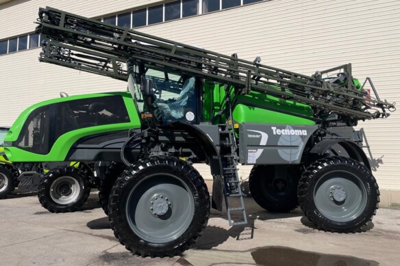 Самоходный опрыскиватель Tecnoma Laser 5240