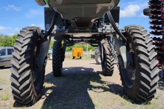 Самоходный опрыскиватель Tecnoma Laser 5240