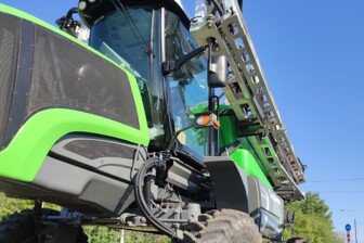 Самоходный опрыскиватель Tecnoma Laser 5240